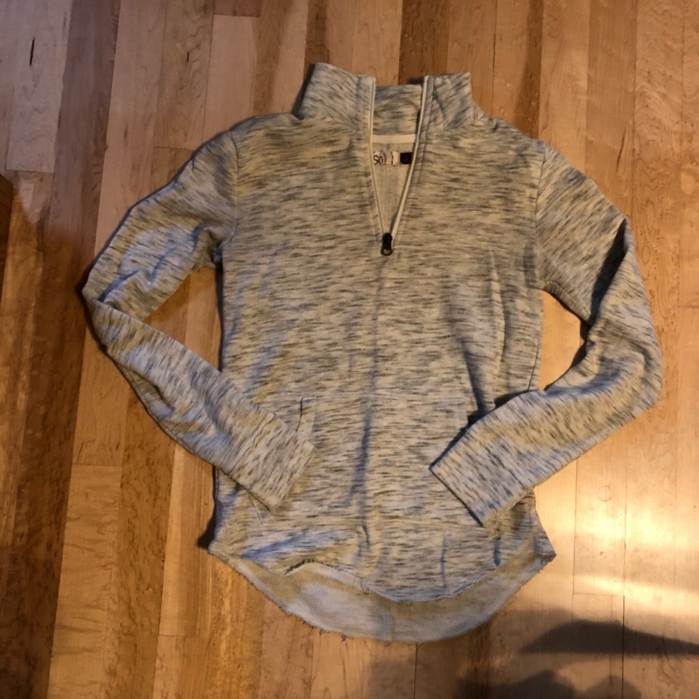 EUC tan/grey sweatshirt Kohl’s so XS